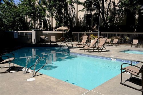 Hampton Seattle/southcenter Hotel 3*